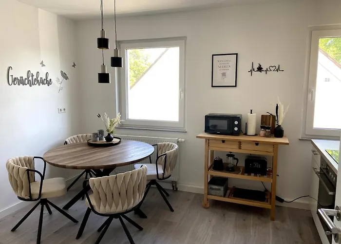 Chic & Cozy 2 Bedroom In Bielefeld, 64 M2 *